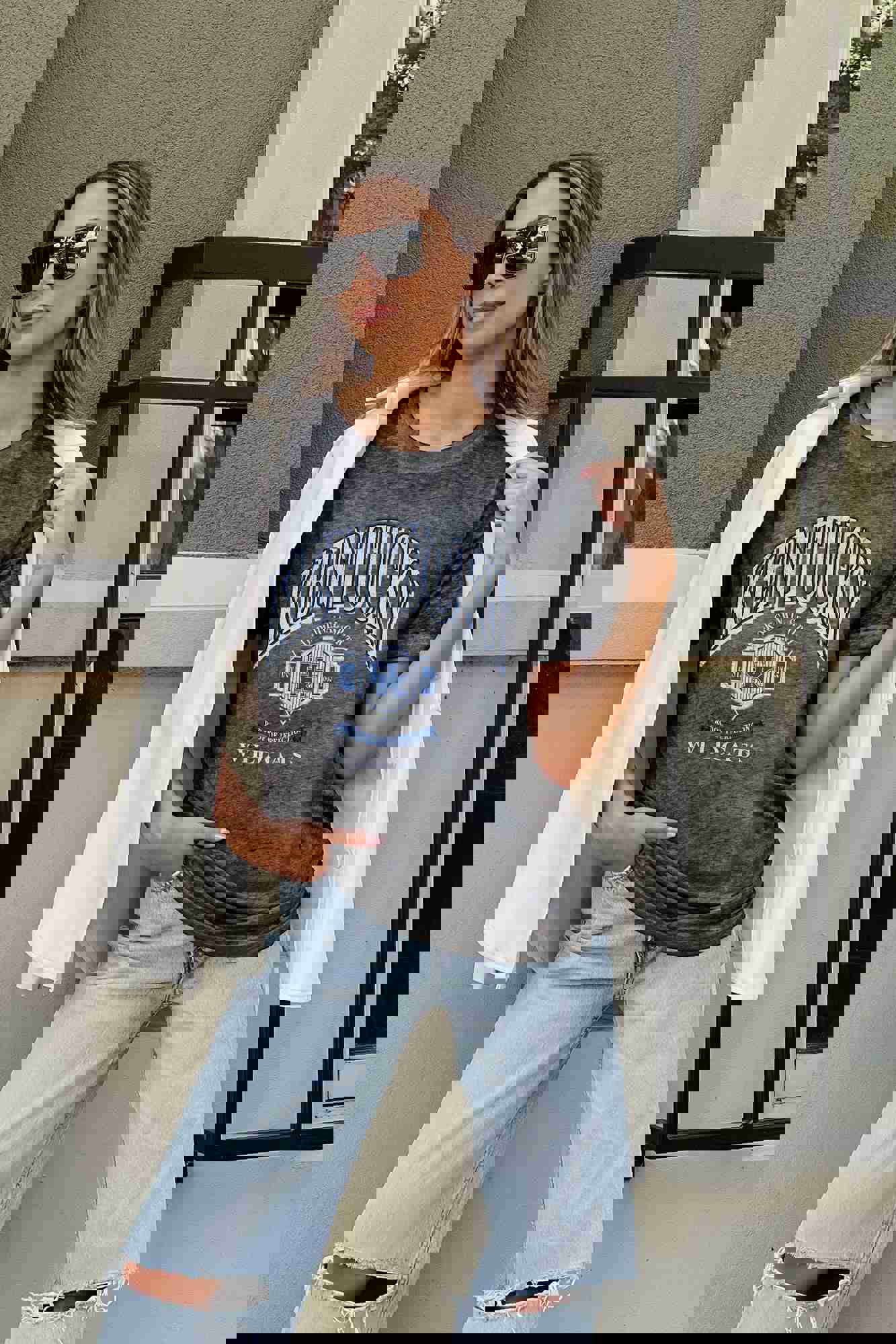 KENTUCKY WILDCATS SWITCH IT UP ACID WASH BOYFRIEND TEE