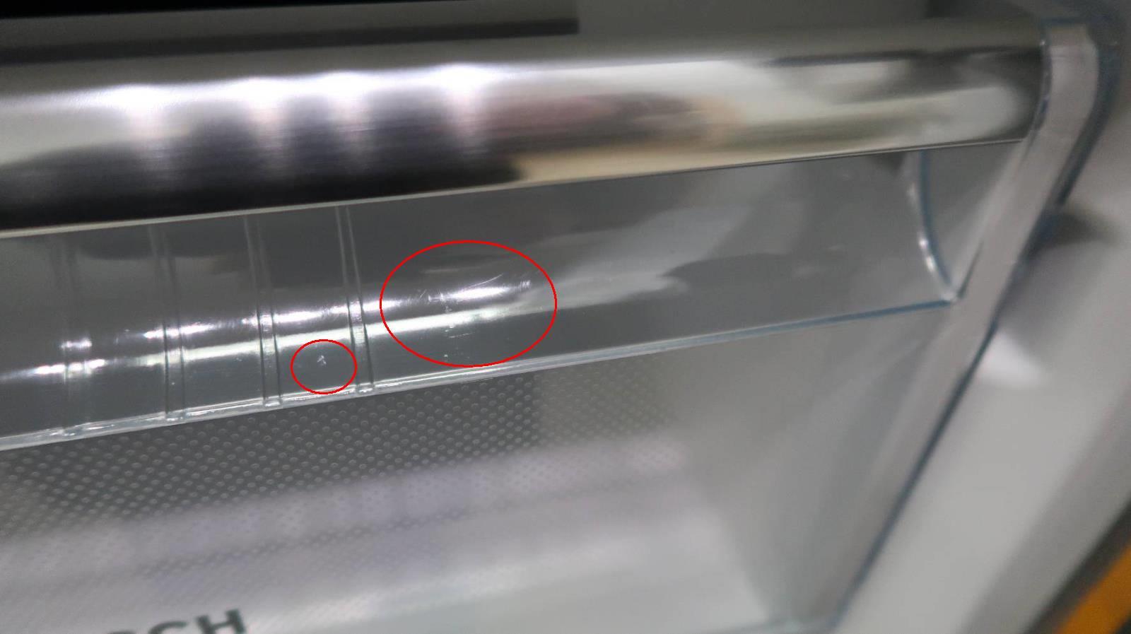 Bosch 800 Series 24 Inch 11 Cu.Ft Bottom Freezer Refrigerator with Ice Maker B11CB81SSS