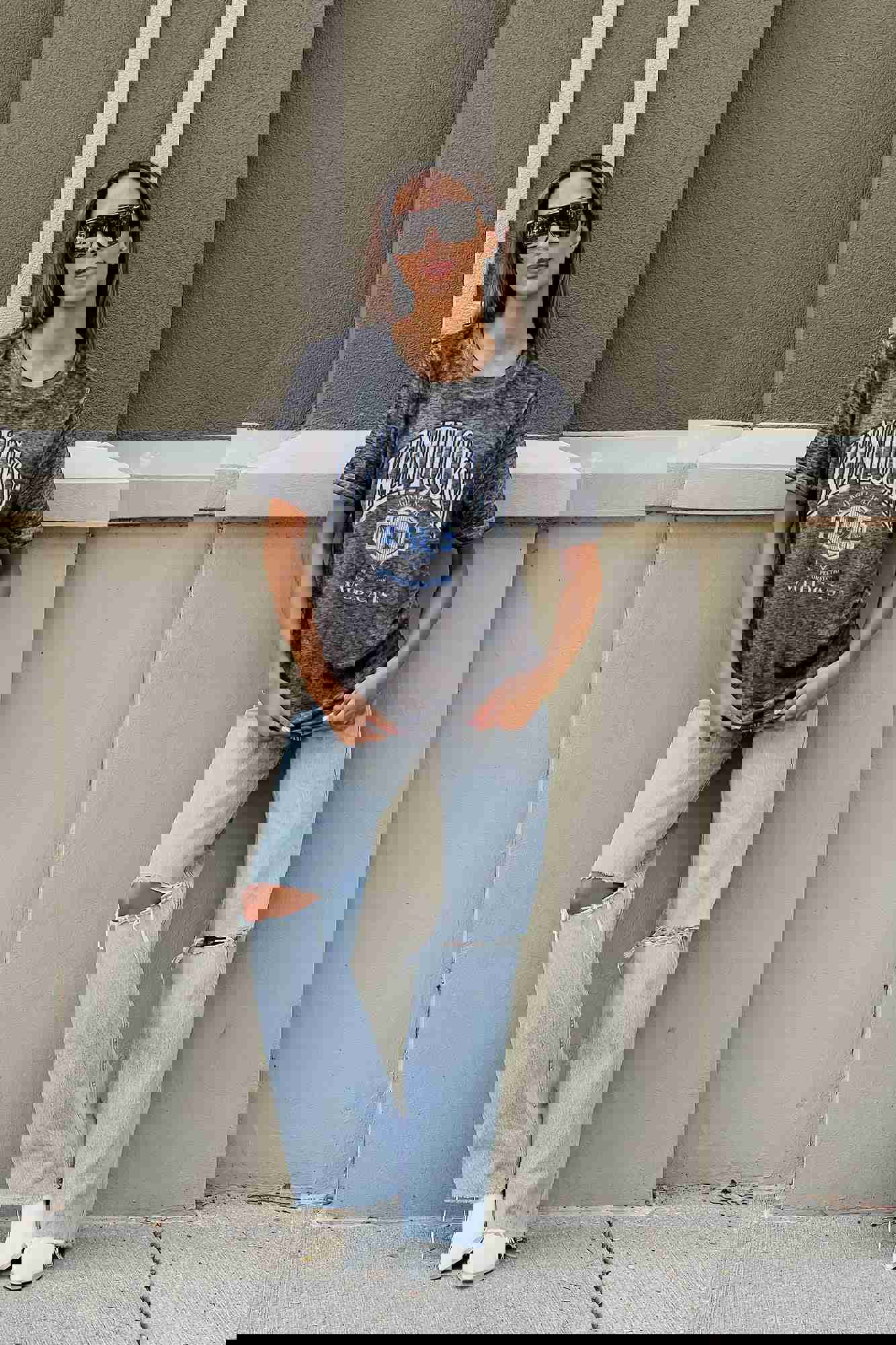 KENTUCKY WILDCATS SWITCH IT UP ACID WASH BOYFRIEND TEE