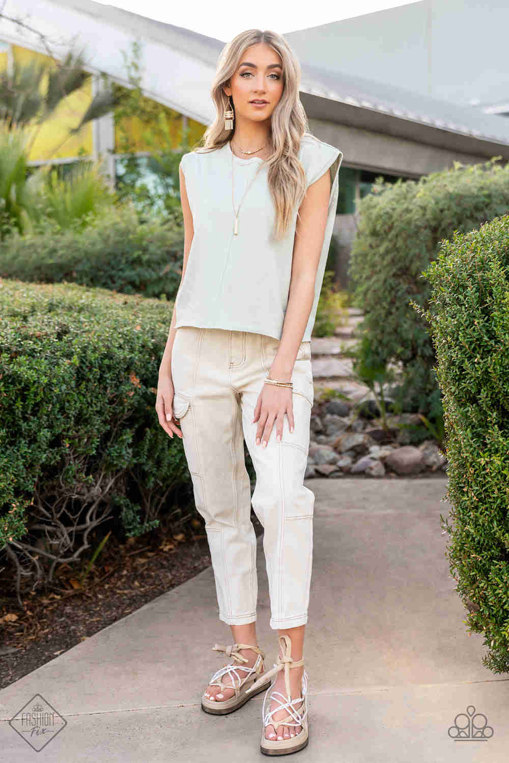 Paparazzi Sunset Sightings - Complete Trend Blend Fashion Fix Set March 2022
