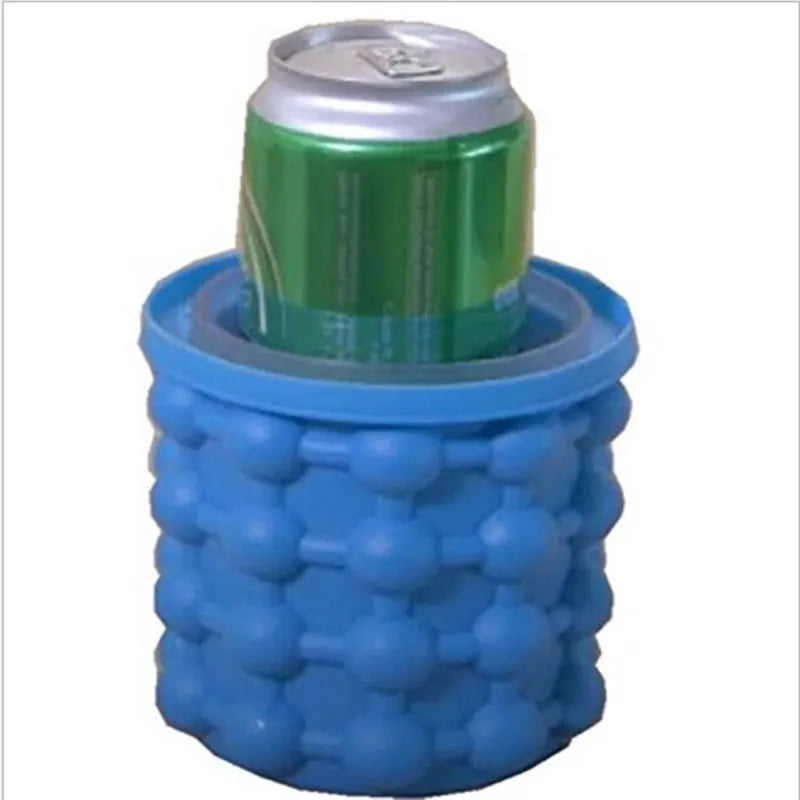 Portable 2-in-1 Large Silicone Ice Bucket Mold with Lid for Kitchen and Bar