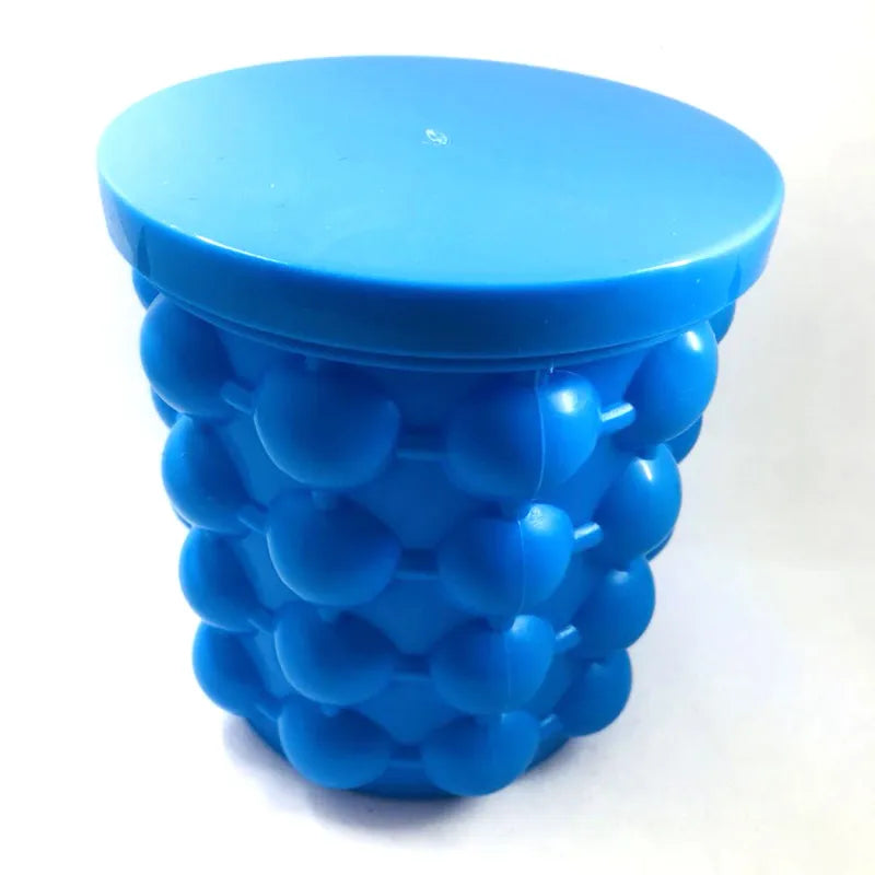 Portable 2-in-1 Large Silicone Ice Bucket Mold with Lid for Kitchen and Bar