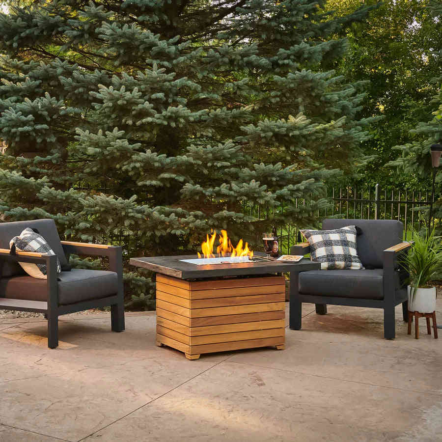 Outdoor Greatroom Co Darien Rectangular Gas Fire Pit Table