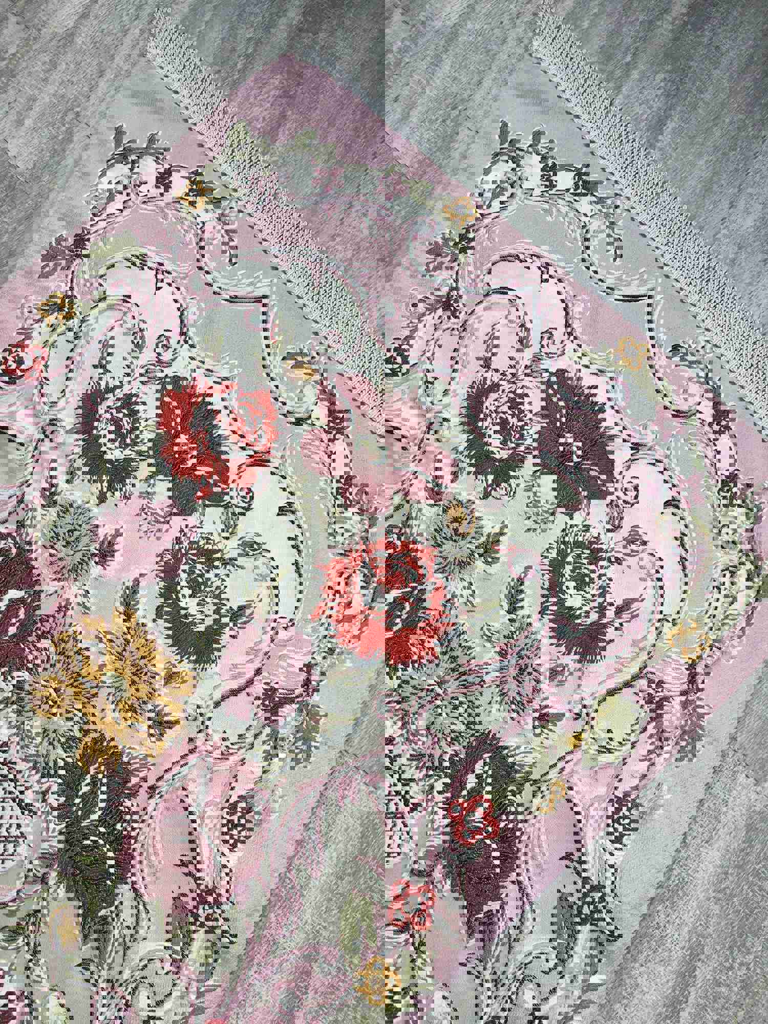 Roses Prayer Mat with Tasbeeh - Premium Wedding and Islamic Gift