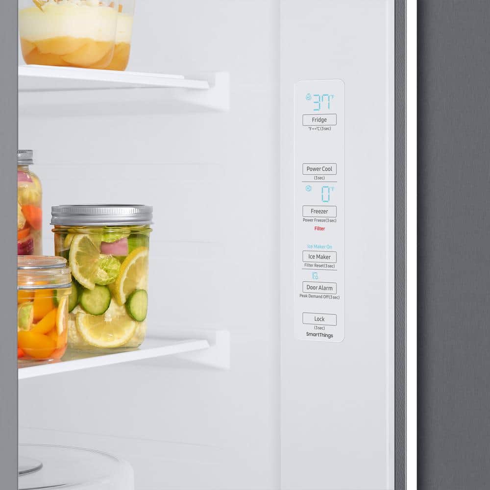 28Cuft Side-by-Side Refrigerator with Ice Maker in Stainless Steel