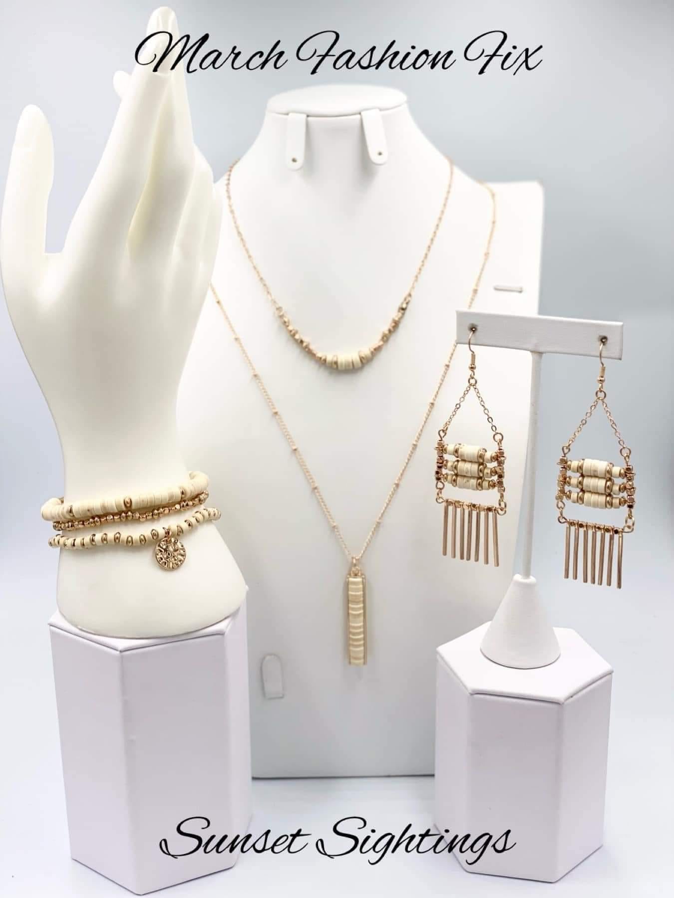 Paparazzi Sunset Sightings - Complete Trend Blend Fashion Fix Set March 2022