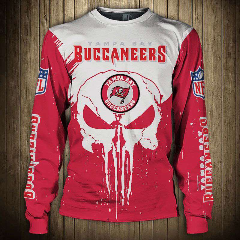 Men’s Tampa Bay Buccaneers Sweatshirt Punisher - Lightweight Pullover with Screen Print