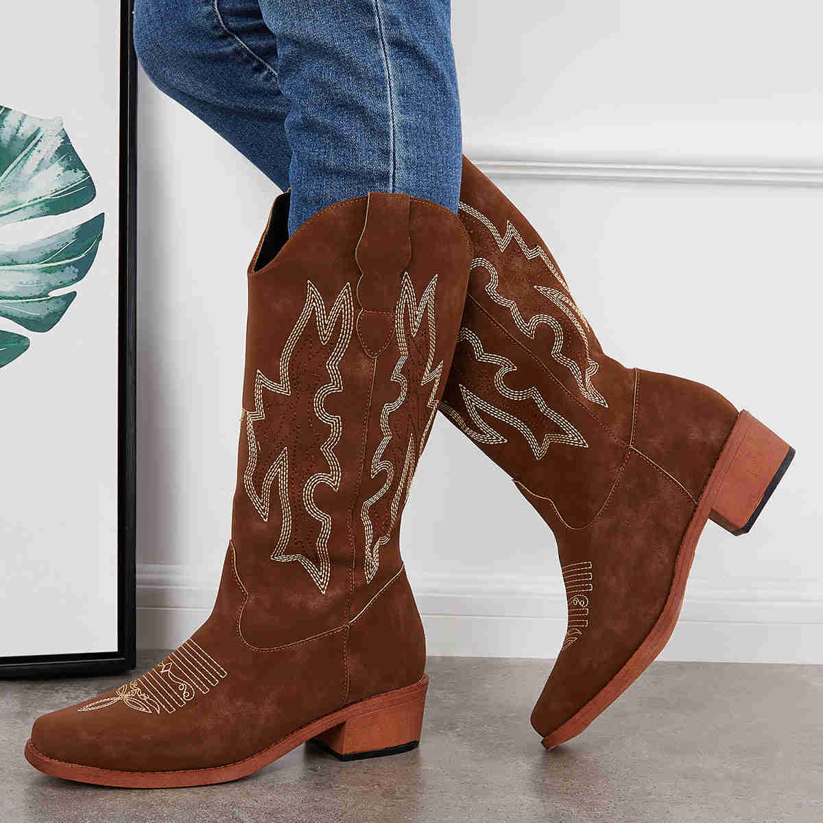 Retro Embroidered Western Cowboy Boots with Chunky Heel