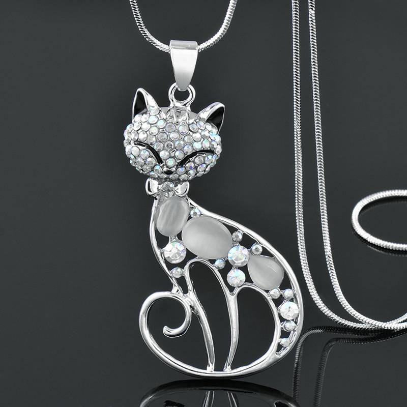 Elegant Cat Pendant Necklace for Cat Lovers