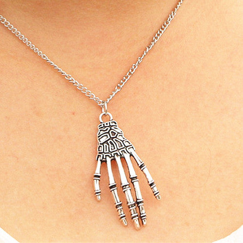Fashion Spider Geometric Simulated Pearls Pendant Necklace for Women and Men