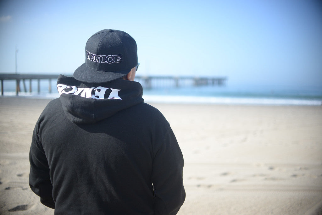 VENICE STREET WEAR HOODIE - Classic Pullover with Front Graphic