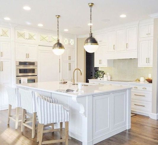 Visual Comfort Hicks Large Pendant Light