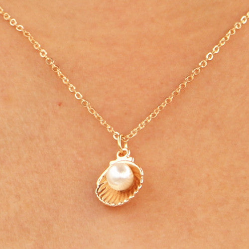 Fashion Spider Geometric Simulated Pearls Pendant Necklace for Women and Men