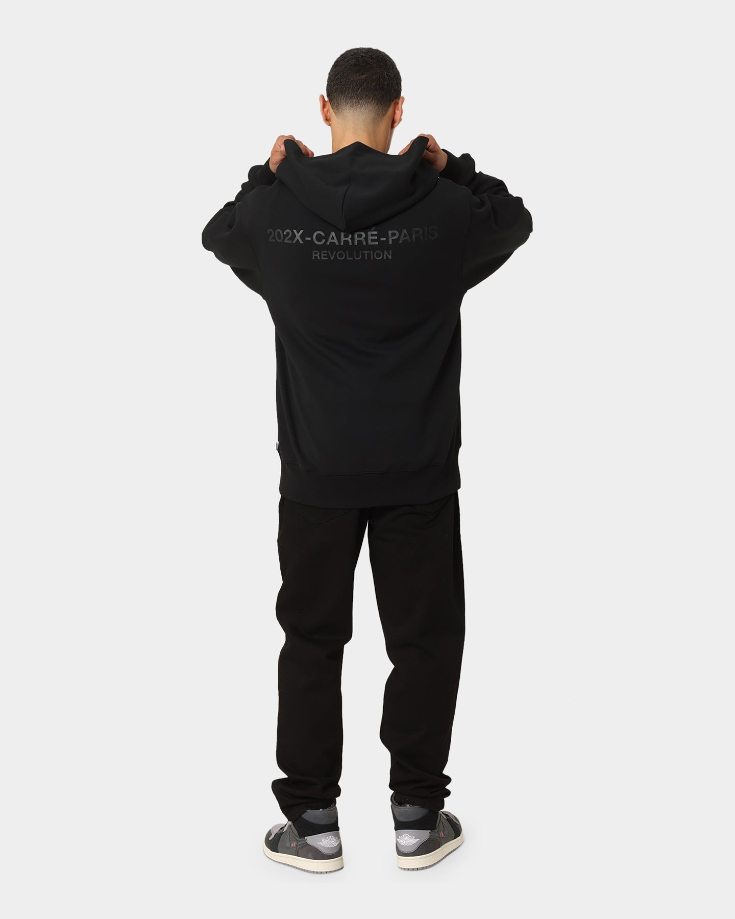 Carré 202X Premium Motion Hoodie Black