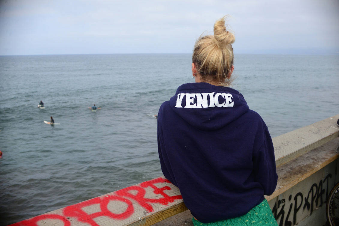 VENICE STREET WEAR HOODIE - Classic Pullover with Front Graphic