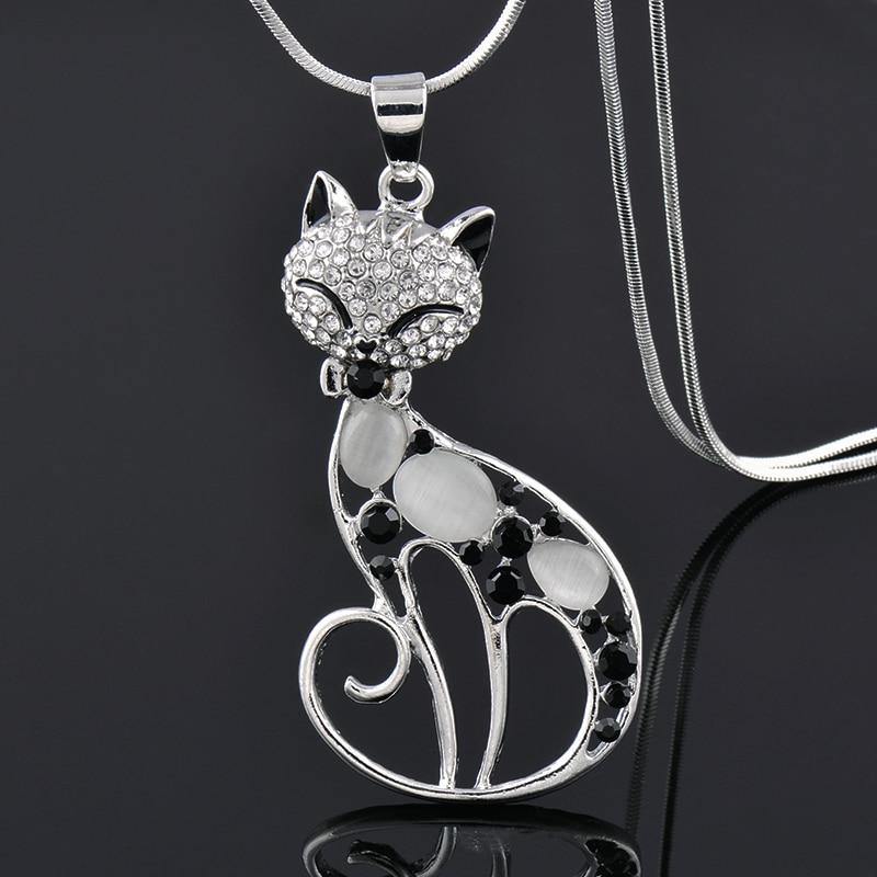 Elegant Cat Pendant Necklace for Cat Lovers