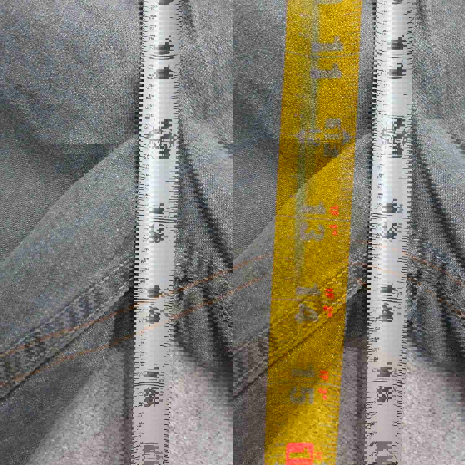 Eddie Bauer Men's 16 Green Straight Leg High Rise Outdoor Jeans - 100% Cotton