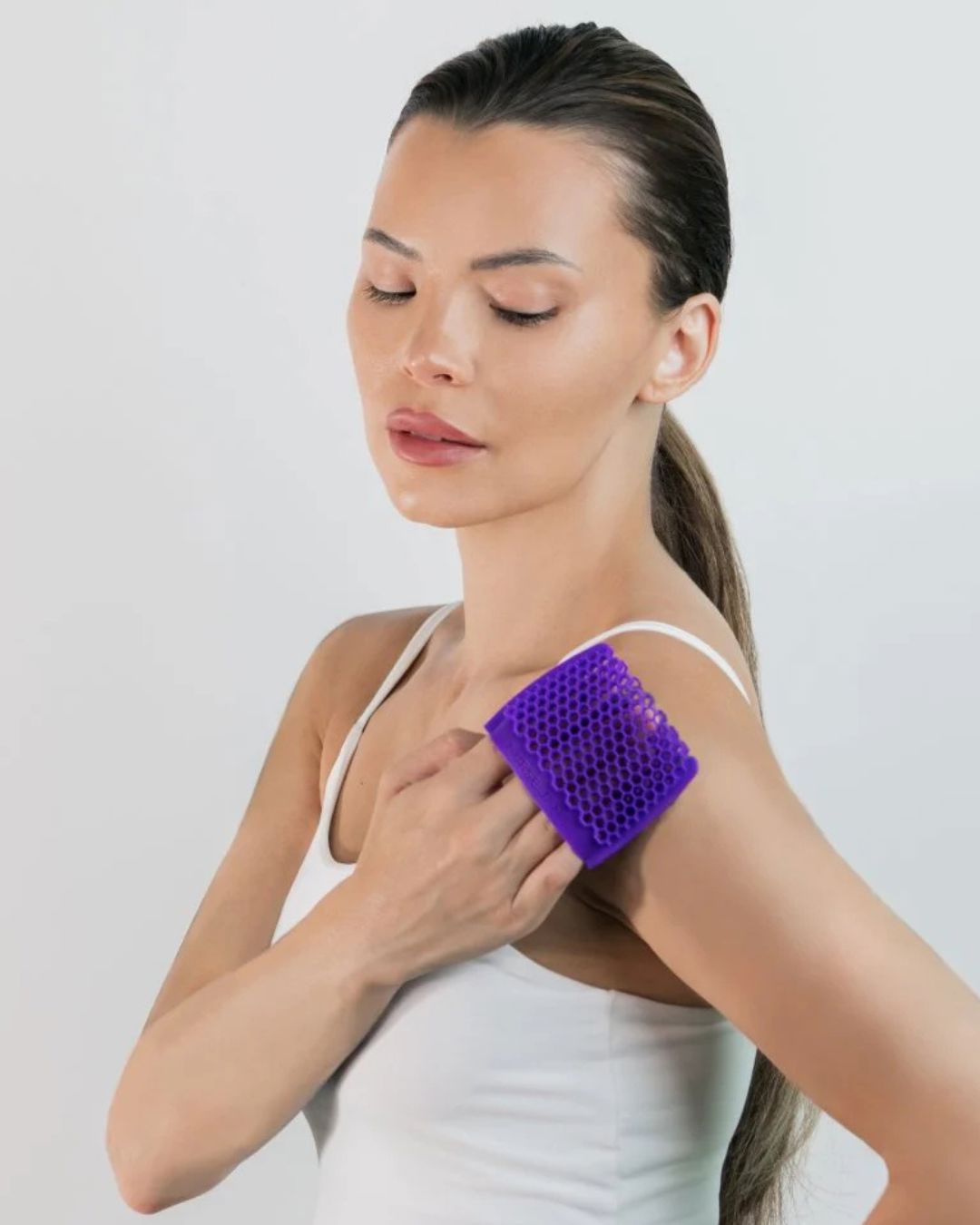 Nurse Jamie NuVibe RX® Amethyst Massaging Beauty Tool