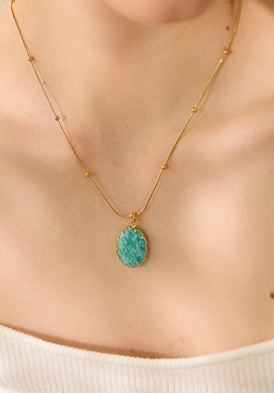 Aria Amazonite Necklace - Elegant Blue-Green Gemstone Pendant
