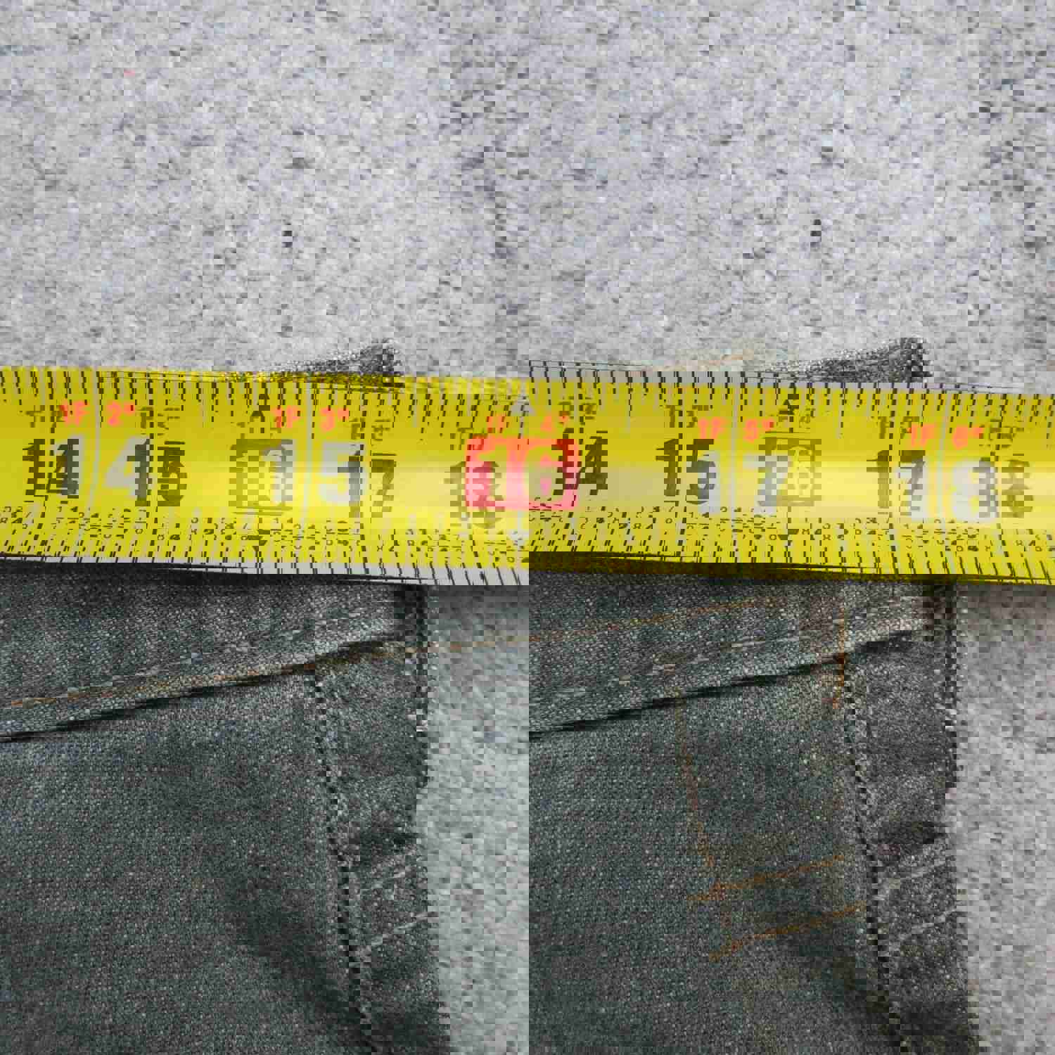 Eddie Bauer Men's 16 Green Straight Leg High Rise Outdoor Jeans - 100% Cotton