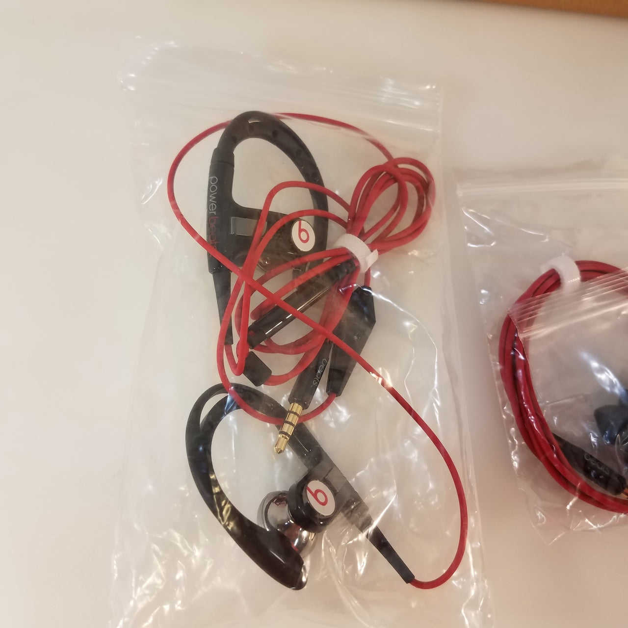 Beats by Dr. Dre Powerbeats 1 WIRED In-Ear Headphones with Remote, Black 4H612AM/A