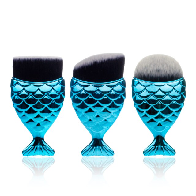 3Pcs Professional Mermaid Makeup Brushes Set for Foundation, Blush, and Highlighter