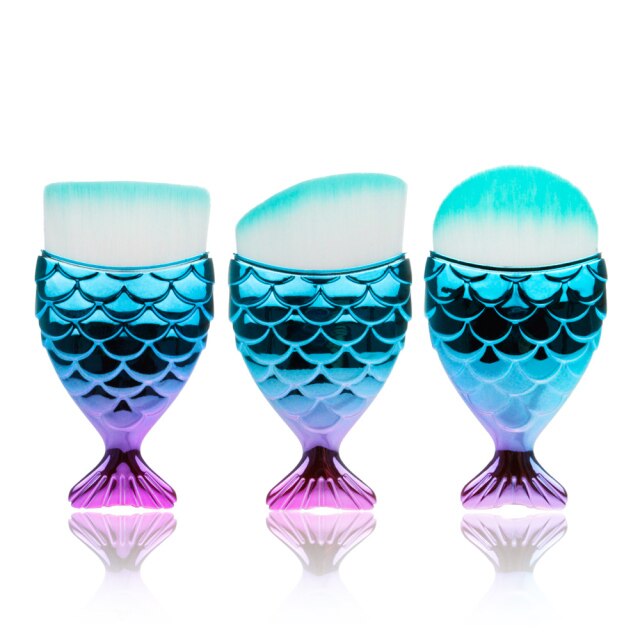 3Pcs Professional Mermaid Makeup Brushes Set for Foundation, Blush, and Highlighter
