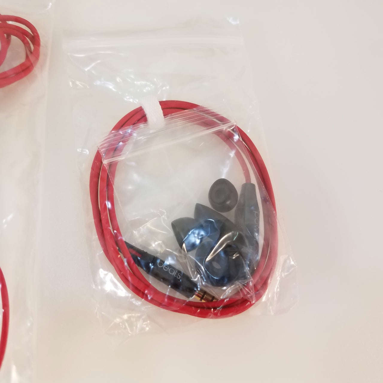 Beats by Dr. Dre Powerbeats 1 WIRED In-Ear Headphones with Remote, Black 4H612AM/A