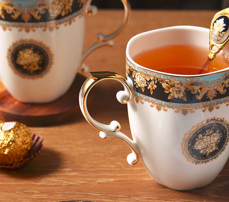 Elegant British Ceramic Coffee Mug with Spoon, Large Capacity Royal Bone China Porcelain Mug