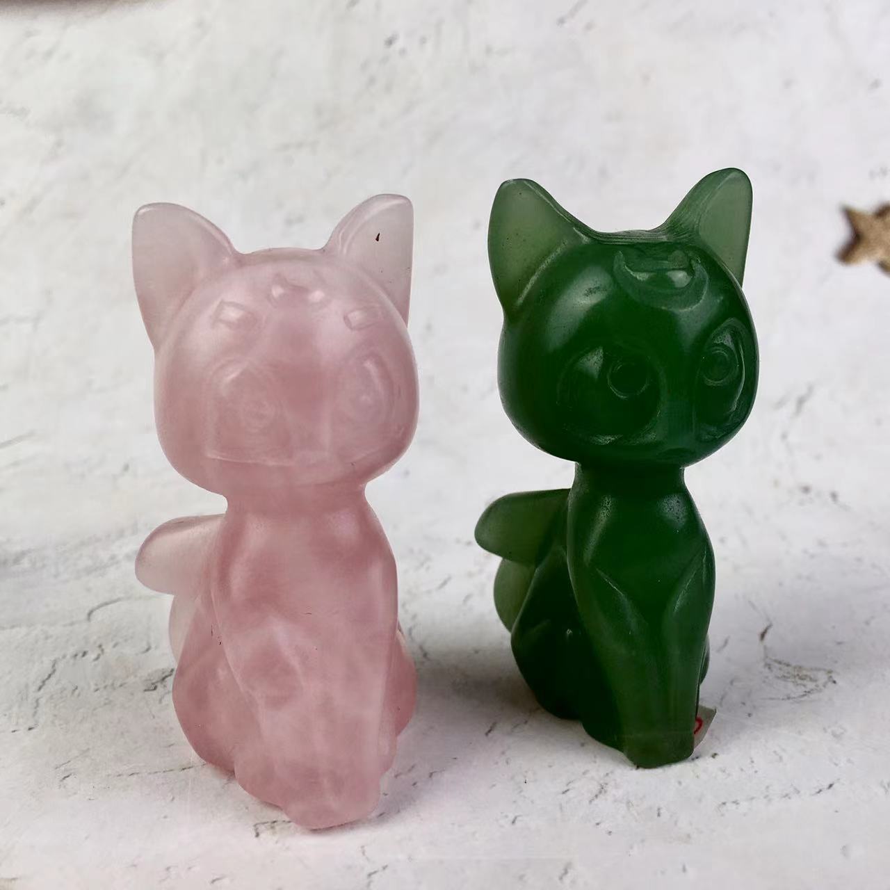 Natural Rose Quartz Sodalite Green Aventurine Beauty Girl Soldier Sailor Moon Artemis Crystal Carving Luna Cat