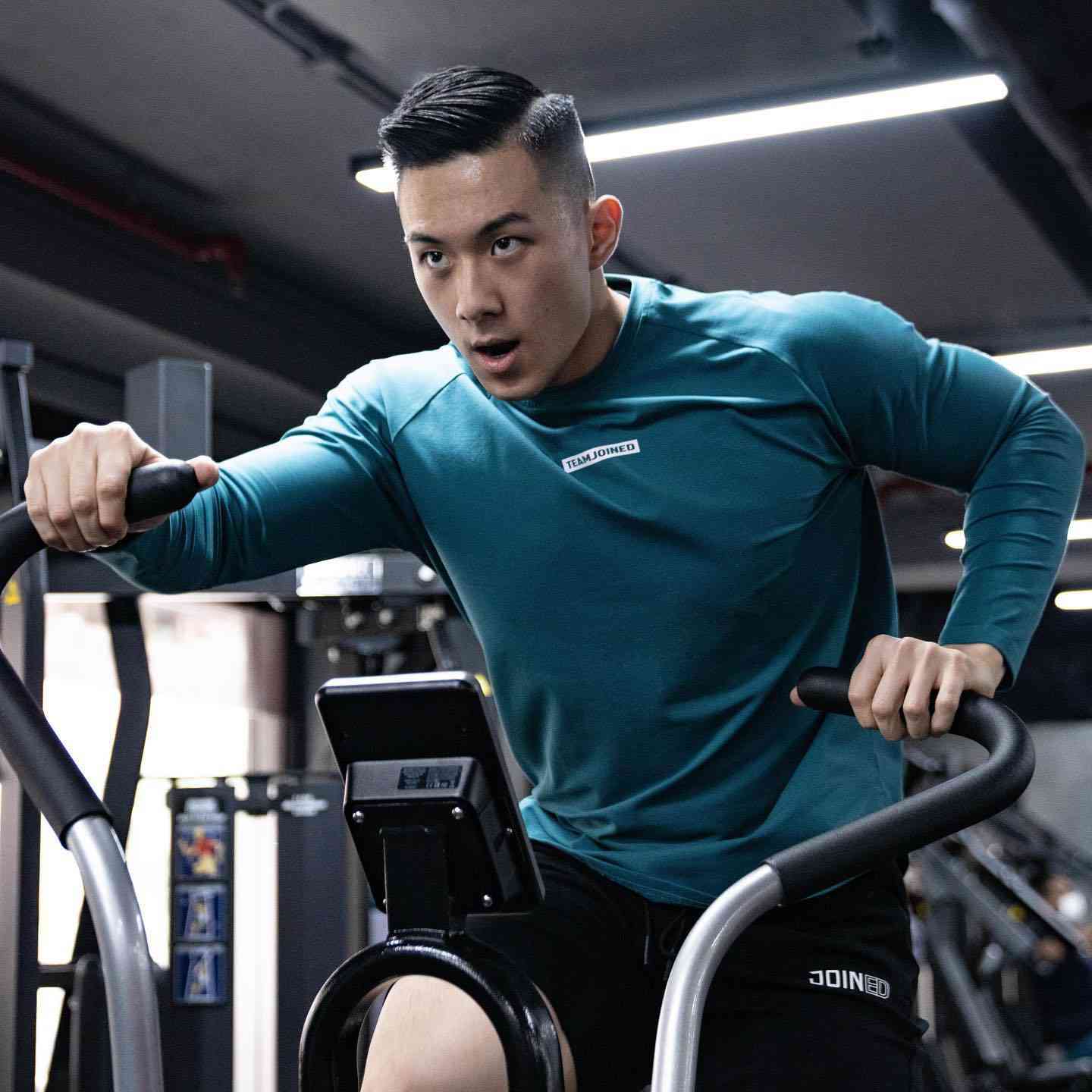 Premium Fitness Long Sleeve T-Shirt for Workouts & Casual Wear