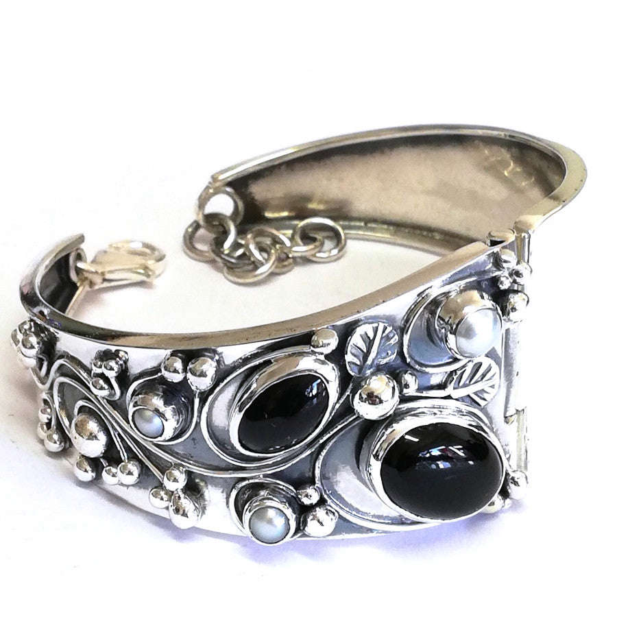 Elegant Silver 950 Jewelry Set with Pearls and Onyx - Perfect Christmas Gift for Women