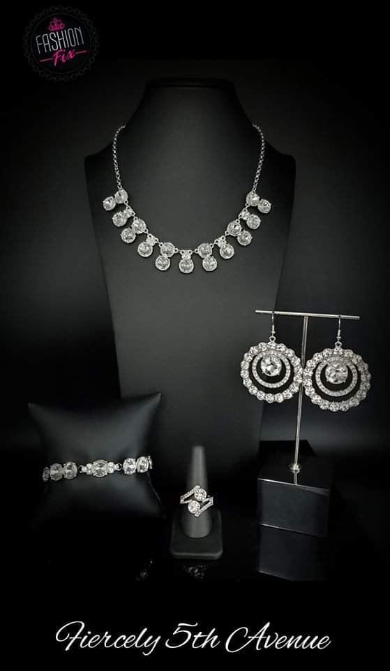 Paparazzi Fashion Fix Fiercely 5th Avenue Trend Blend - May 2020