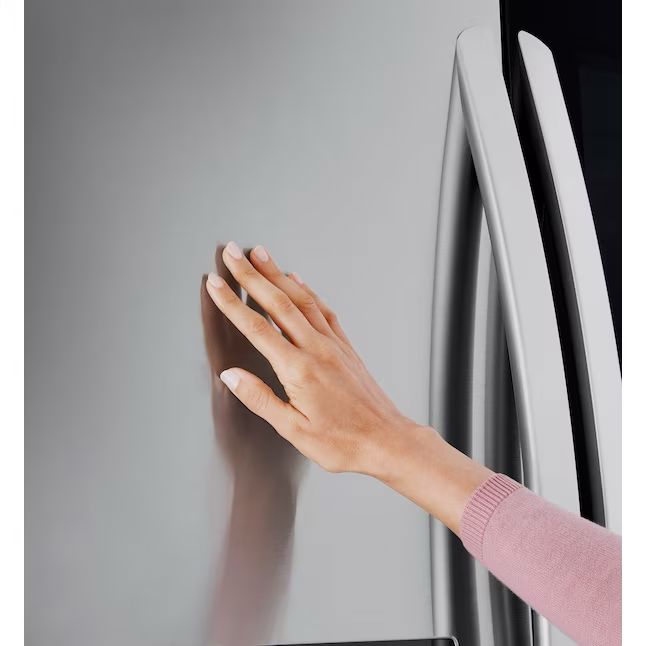 LG Counter-depth MAX InstaView 25.5-cu ft Smart French Door Refrigerator with Dual Ice Maker