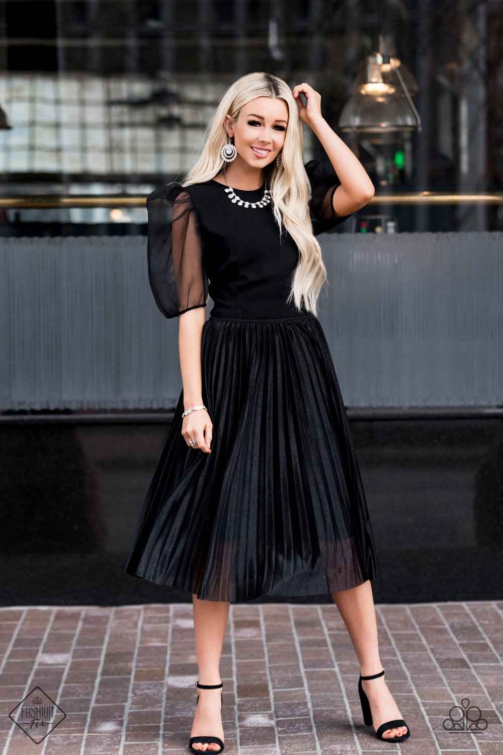 Paparazzi Fashion Fix Fiercely 5th Avenue Trend Blend - May 2020
