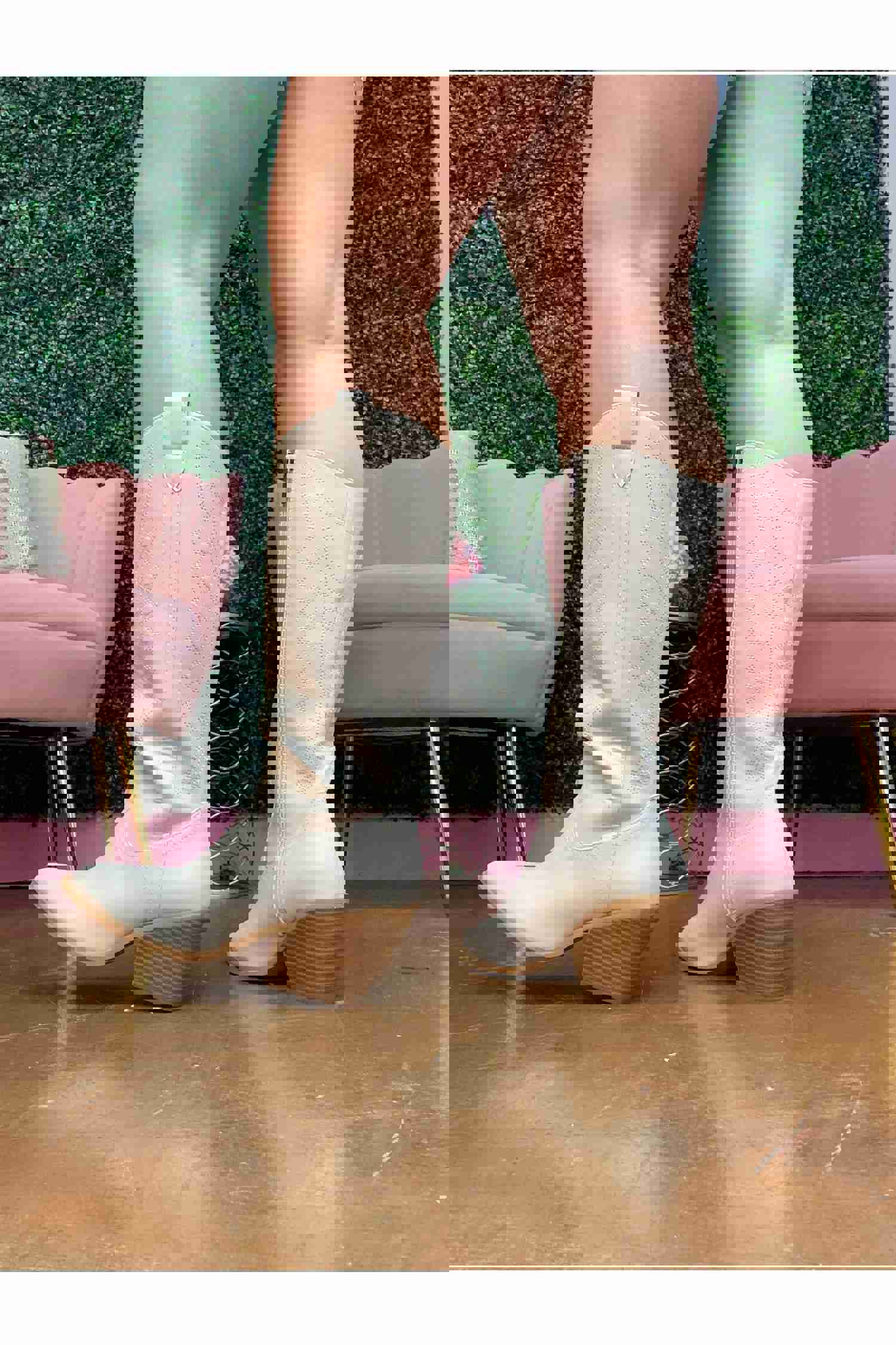 Corkys Howdy Winter White Cowgirl Boots