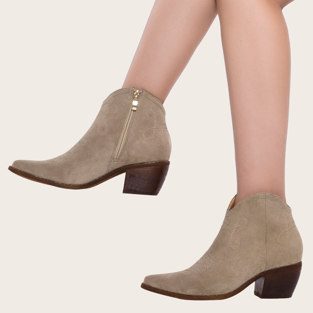 Pointed Toe Western Cowgirl Boots with Chunky Heel