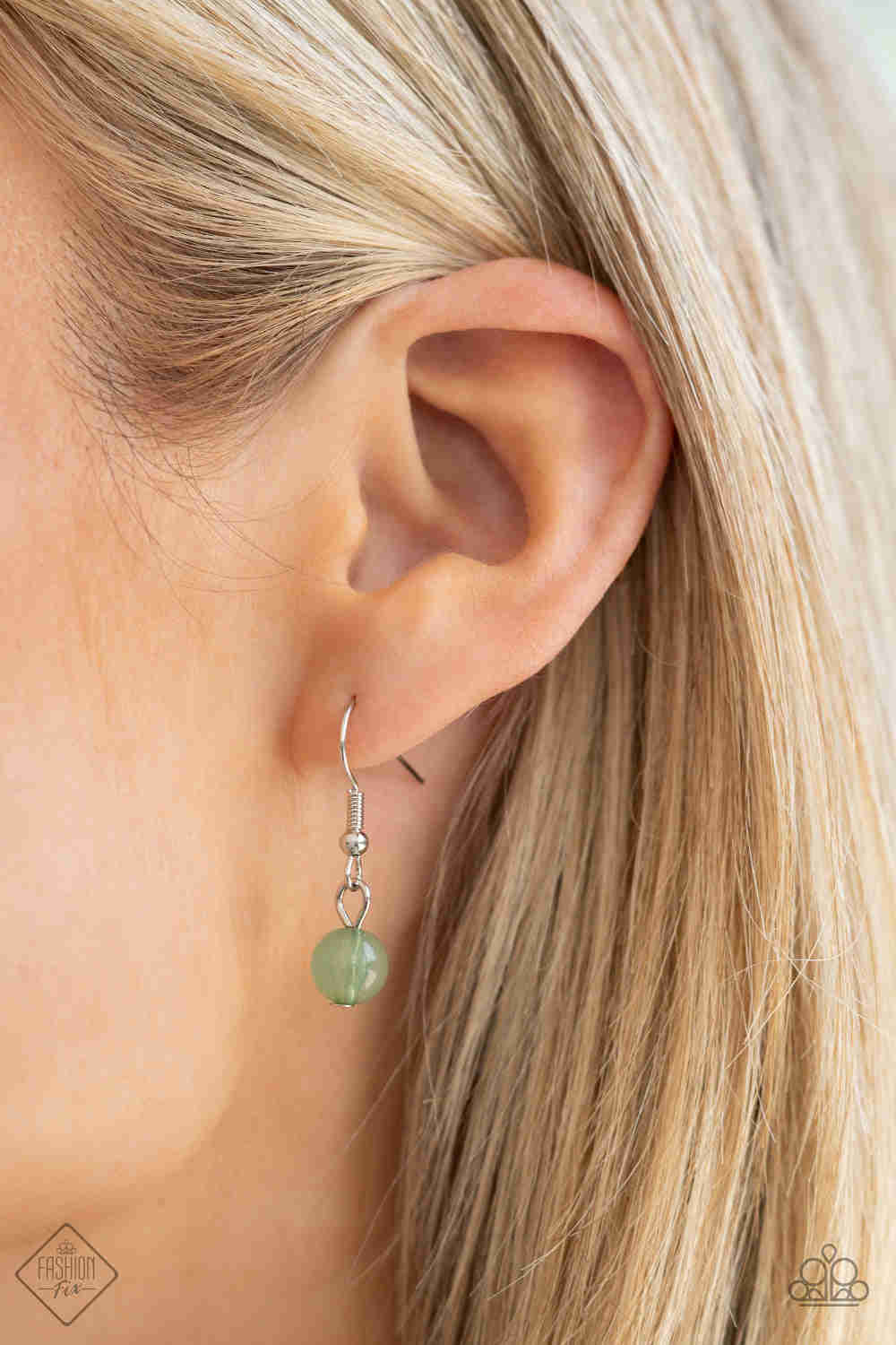 Paparazzi Fashion Fix Glimpses Of Malibu Complete Trend Blend - March 2022