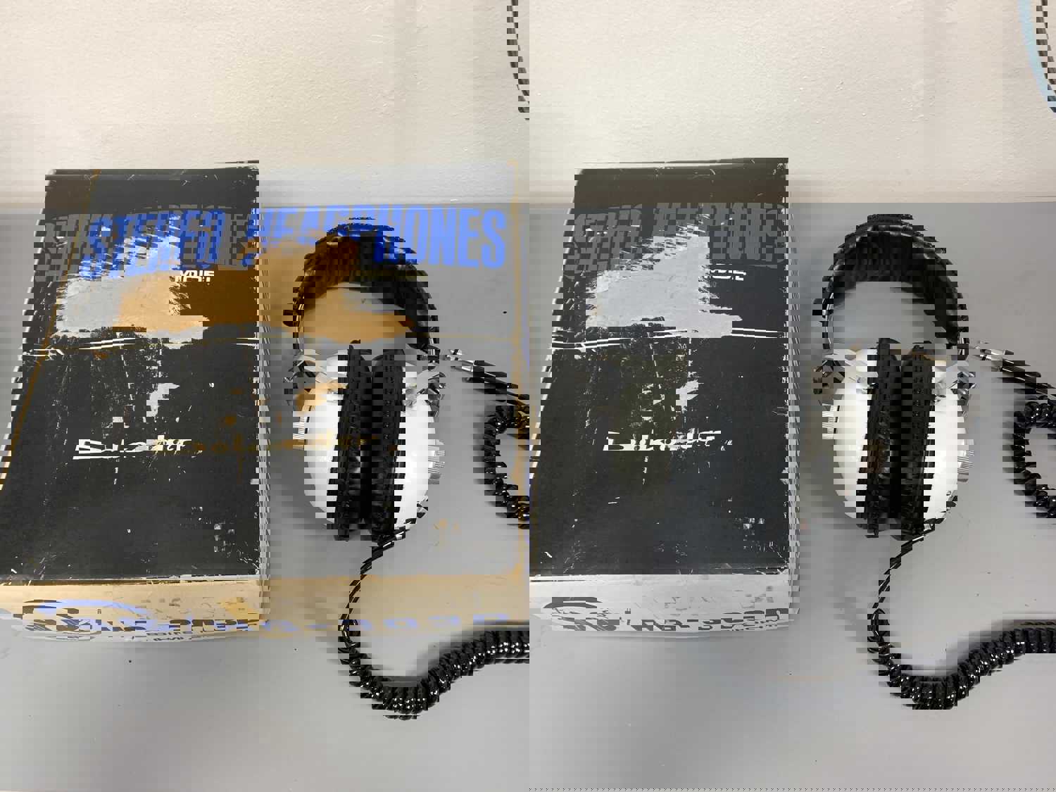 Dokoder HS-303D Stereo Headphones - Premium Sound Experience