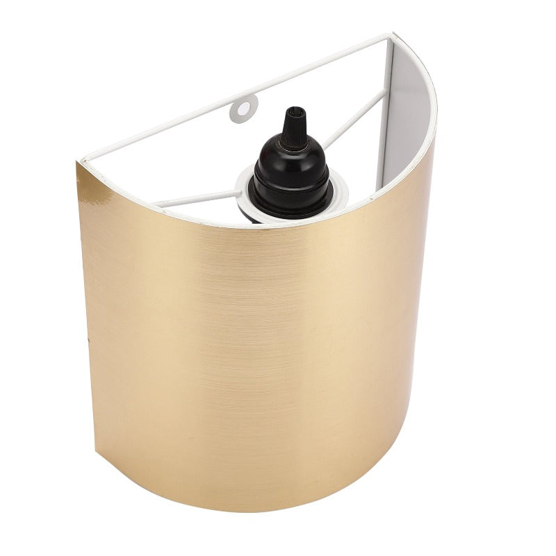 BTR CRAFTS Mounted Classic Wall Lamp in Golden Color (Bulb Not Included)