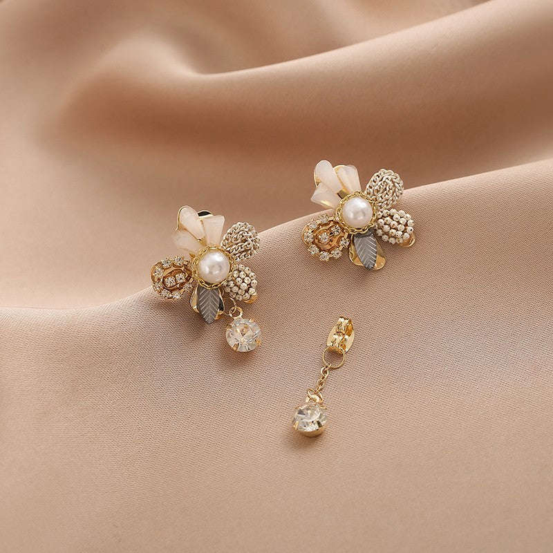 2022 New Trend Temperament Shiny Crystal Flowers Drop Earrings for Women