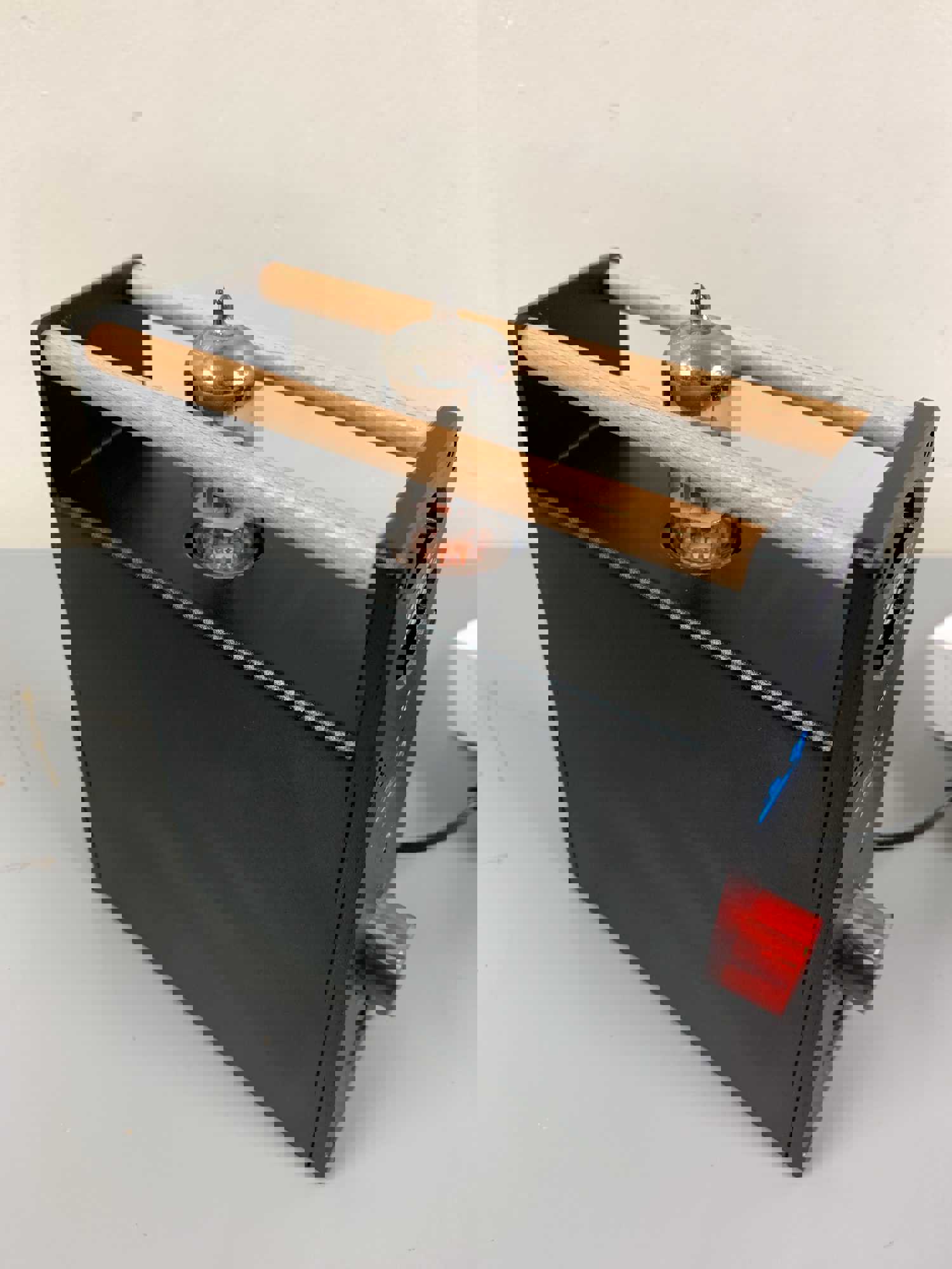 AIYIMA T8 6N3 Digital Tube Preamplifier with Bluetooth 5.0 Hi-Fi Headphone Preamp & DAC