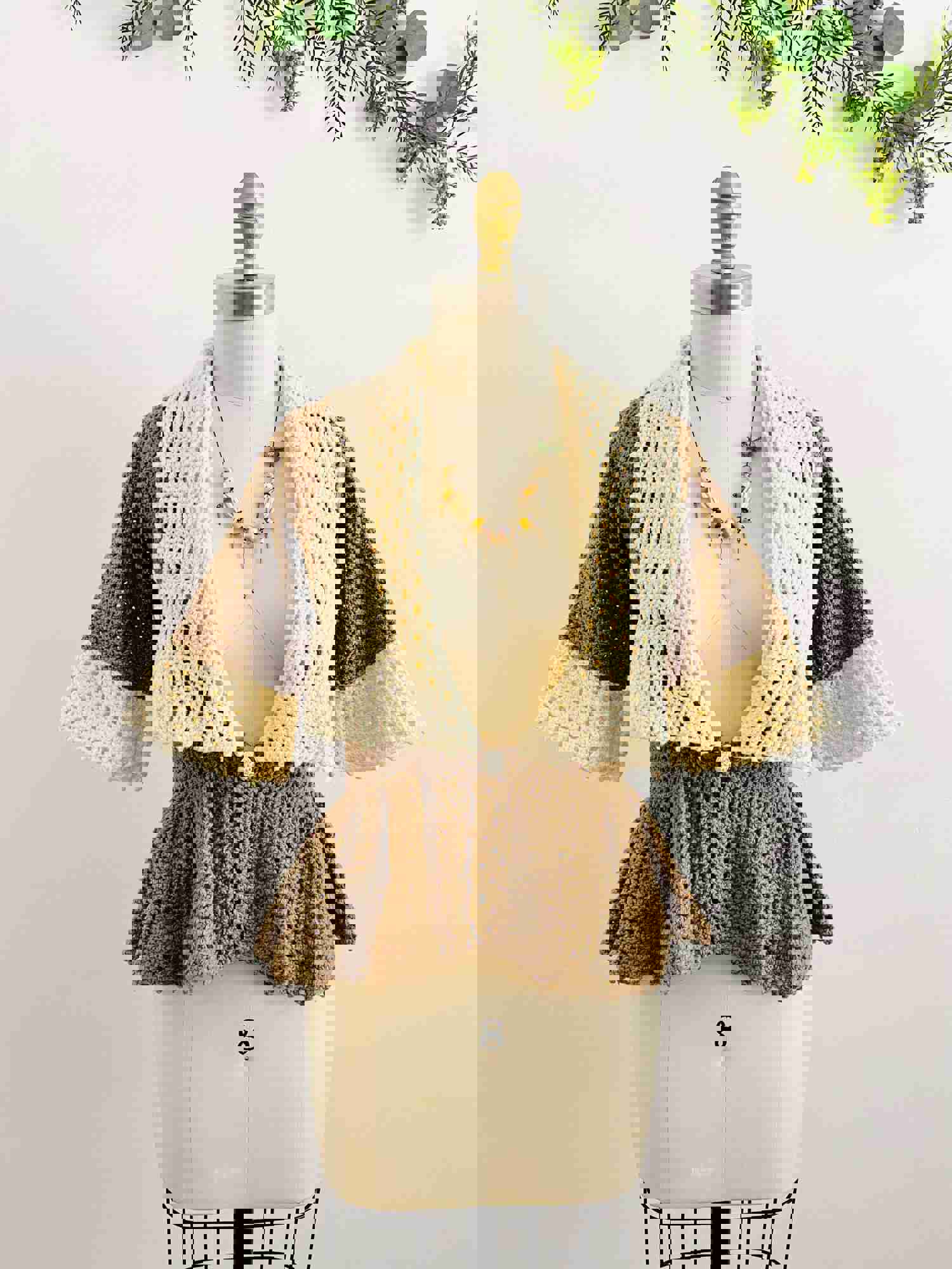 Vintage 1930s Knitted Cardigan Crochet Jacket with Rhinestone Button