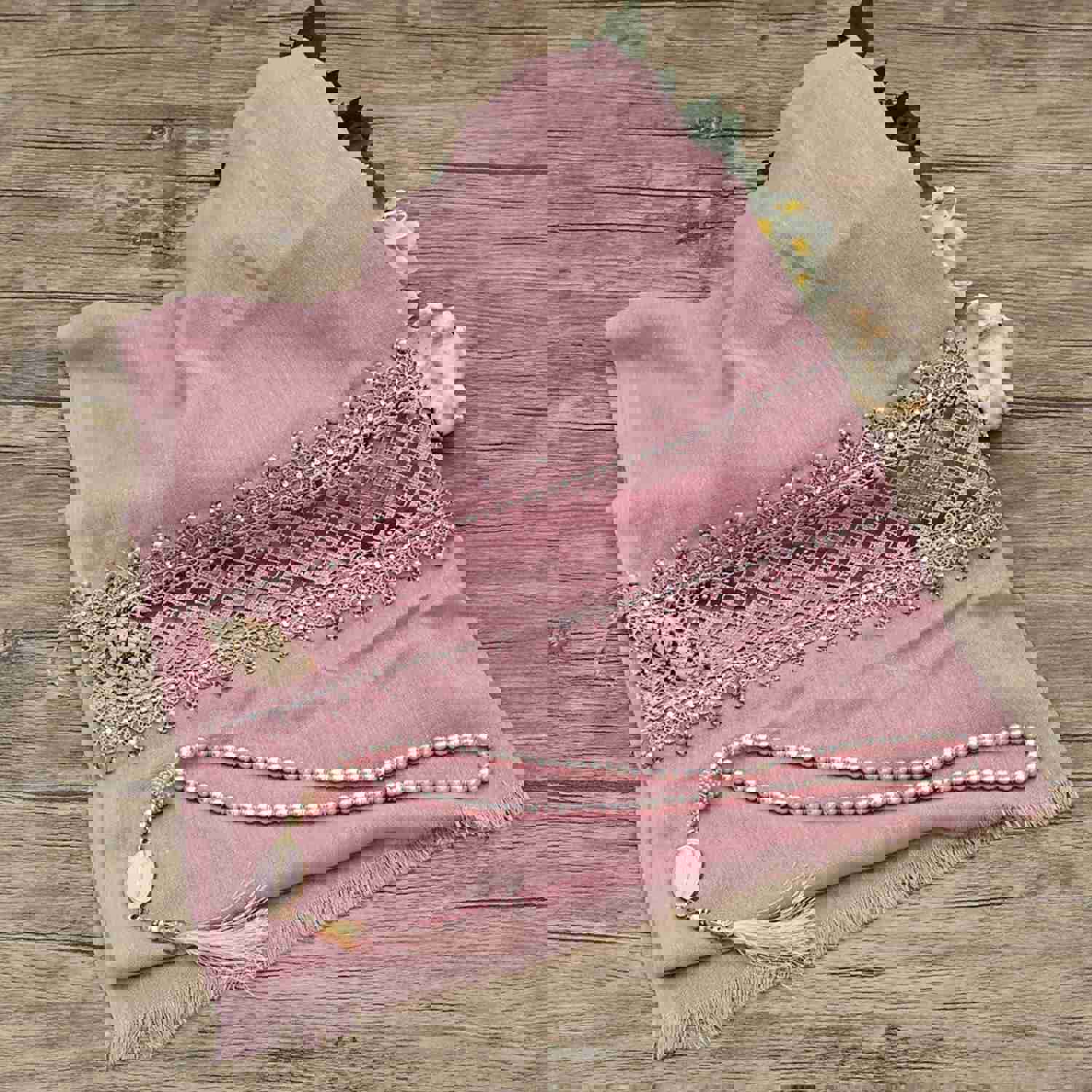 Pink Special Islamic Gift Box with Cotton Shawl and Prayer Mat Set