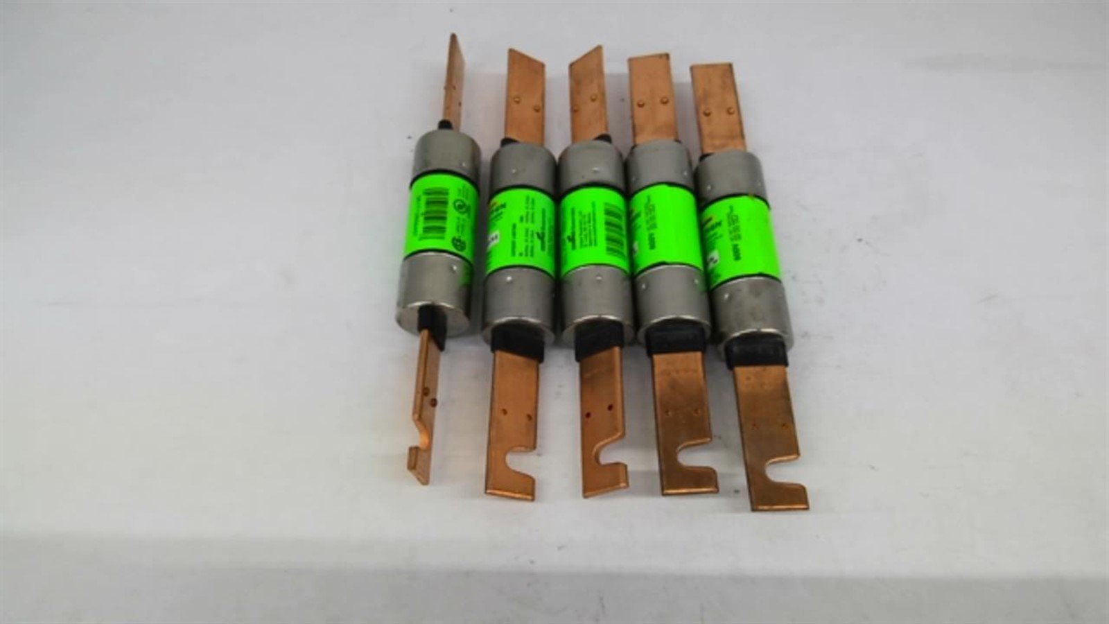 Bussman Fusetron FRS-R-70 Energy Efficient Dual-Element Time-Delay Fuse Lot Of 5