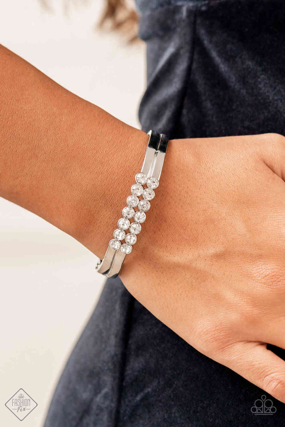 Fiercely 5th Avenue - Complete Fashion Trend Blend