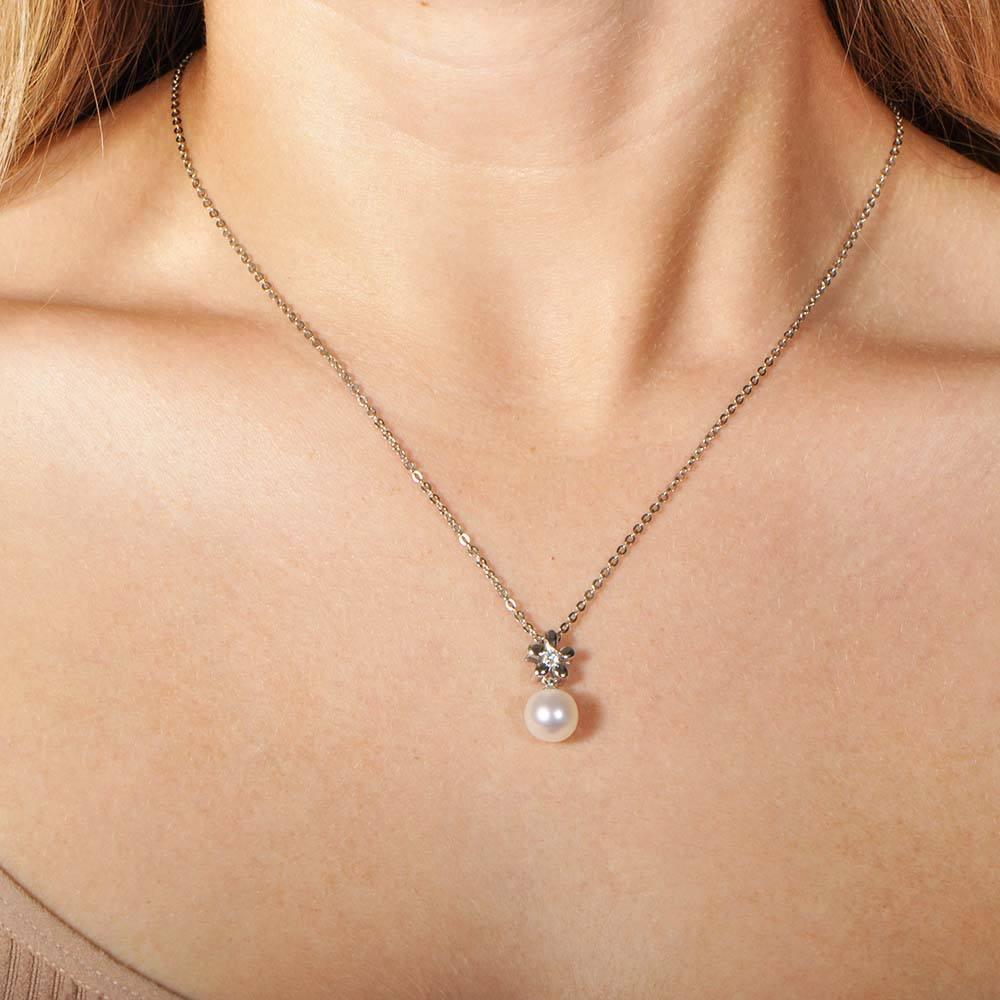 Pearl Jasmine Pendant - 925 Sterling Silver with Pearl and Topaz