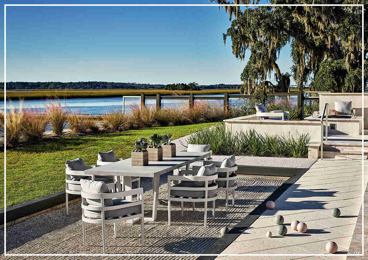 Coastal Living Outdoor South Beach 6-Seats Rectangular Dining Table