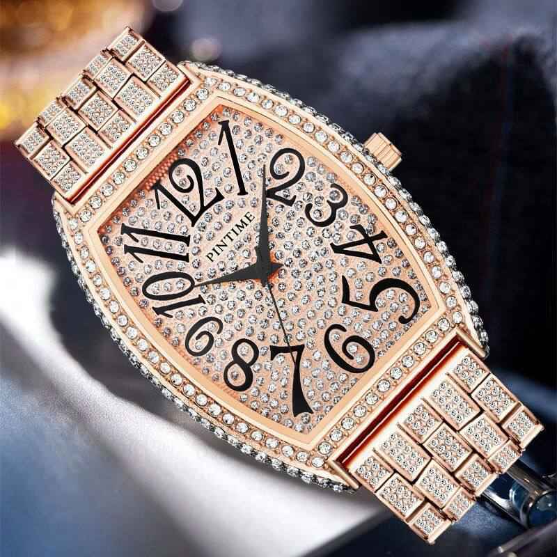 PINTIME Men's Fashion Diamond Sports Quartz Watch 2851