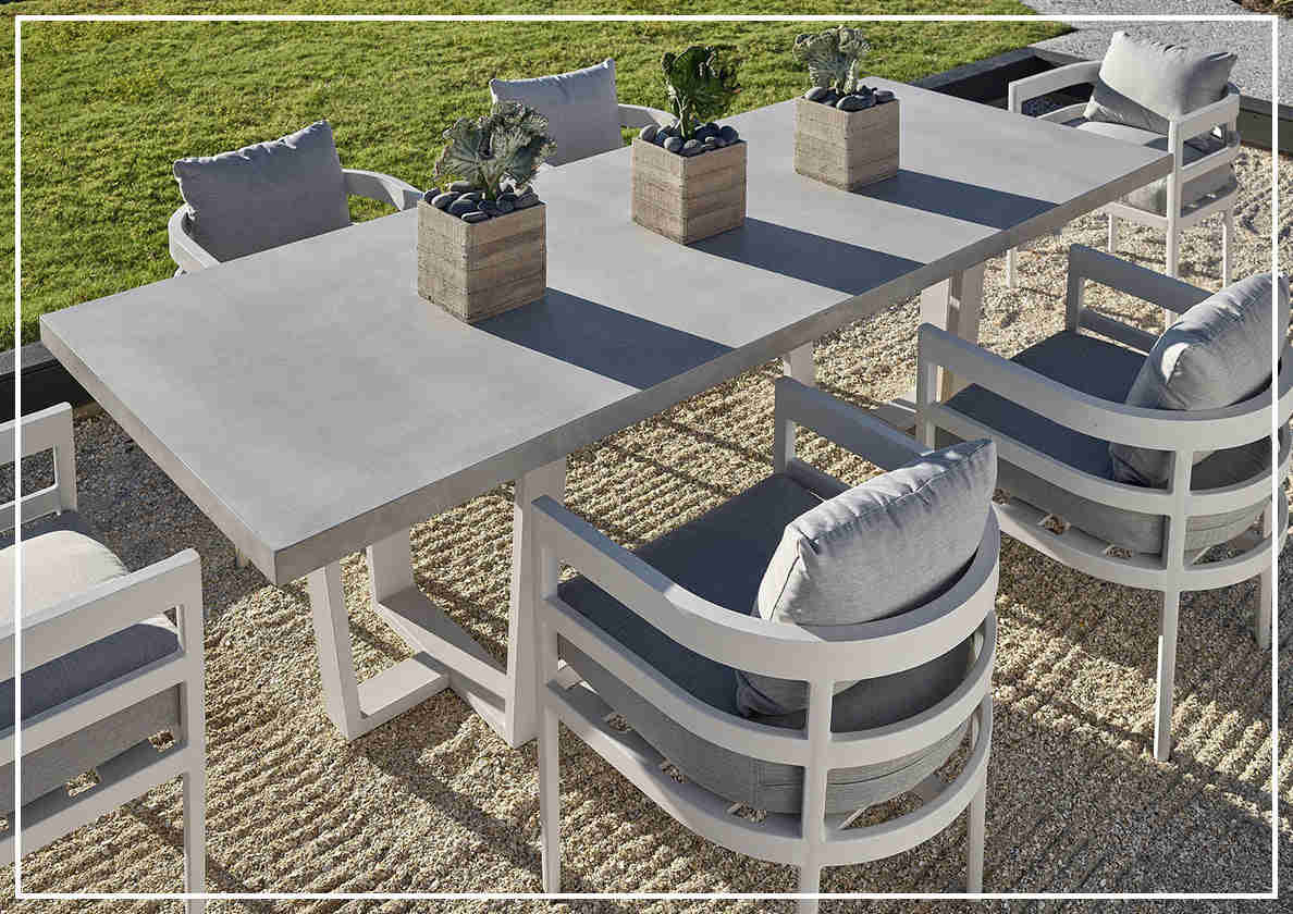 Coastal Living Outdoor South Beach 6-Seats Rectangular Dining Table